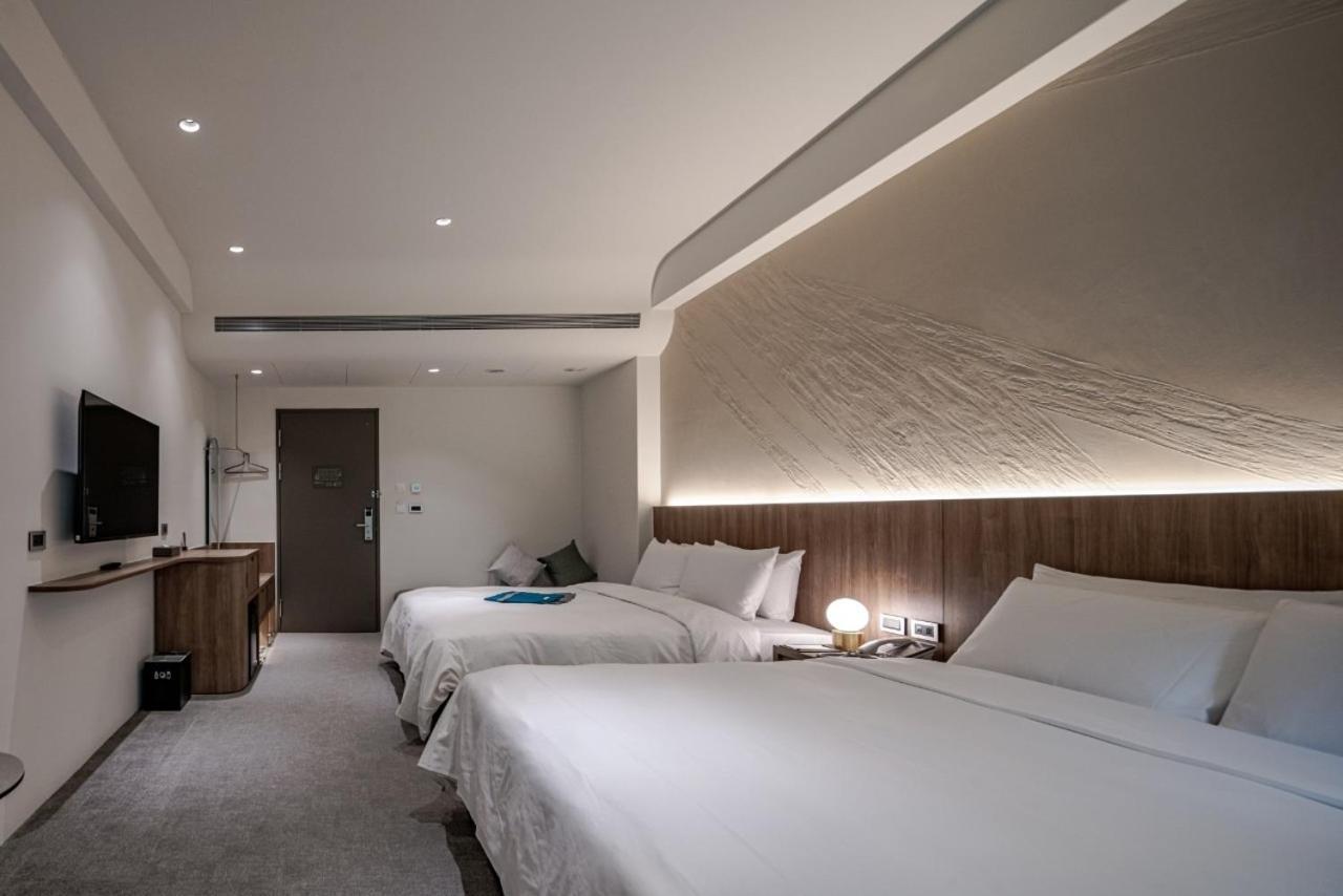 Crownshine Resort Jiaoxi Buitenkant foto